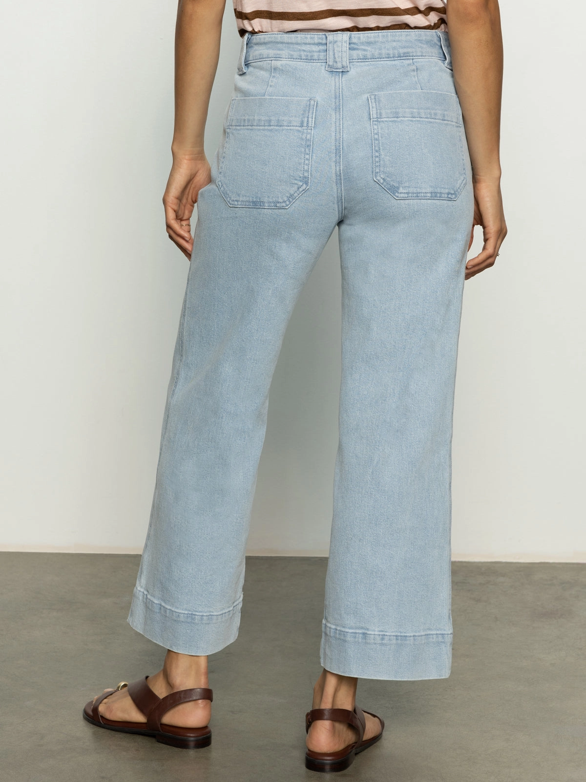 Voyage Standard High Rise Crop Jeans Winner's Circle Versatile