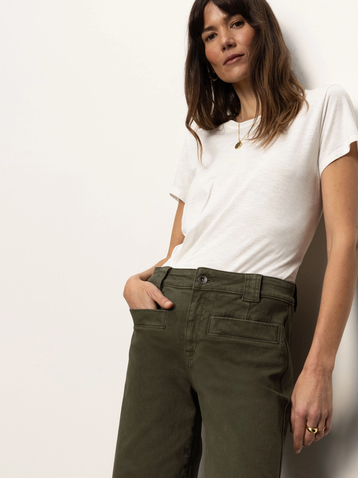 Voyage Standard High Rise Crop Pant Kalamata Trendy Design