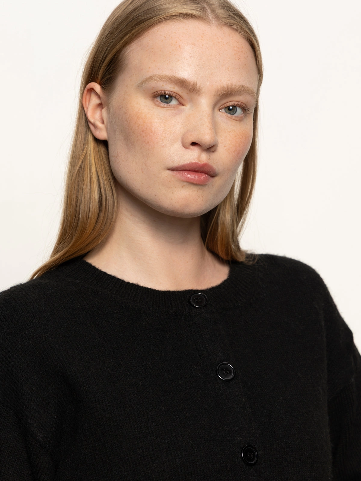 Warm Texture Must-Have Cardi Black