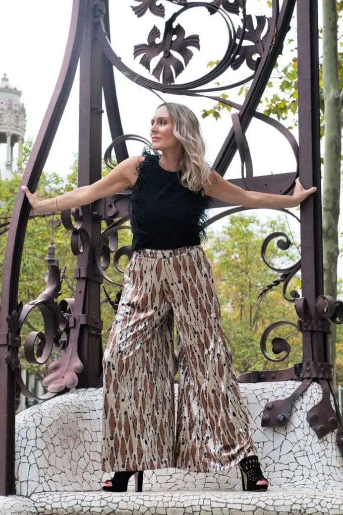 White Jovy Pants in Mod Birch