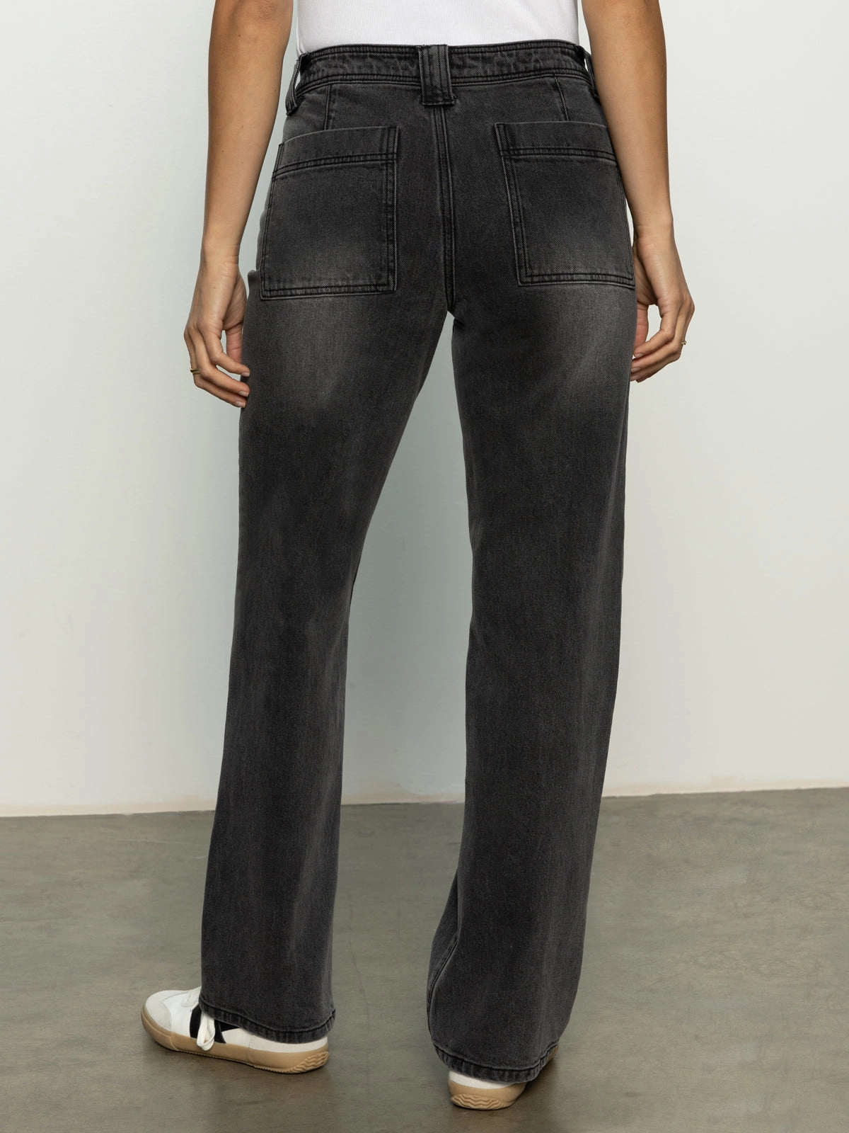 Wide-leg Luna Cuffed Standard Rise Jeans Dark Smoke