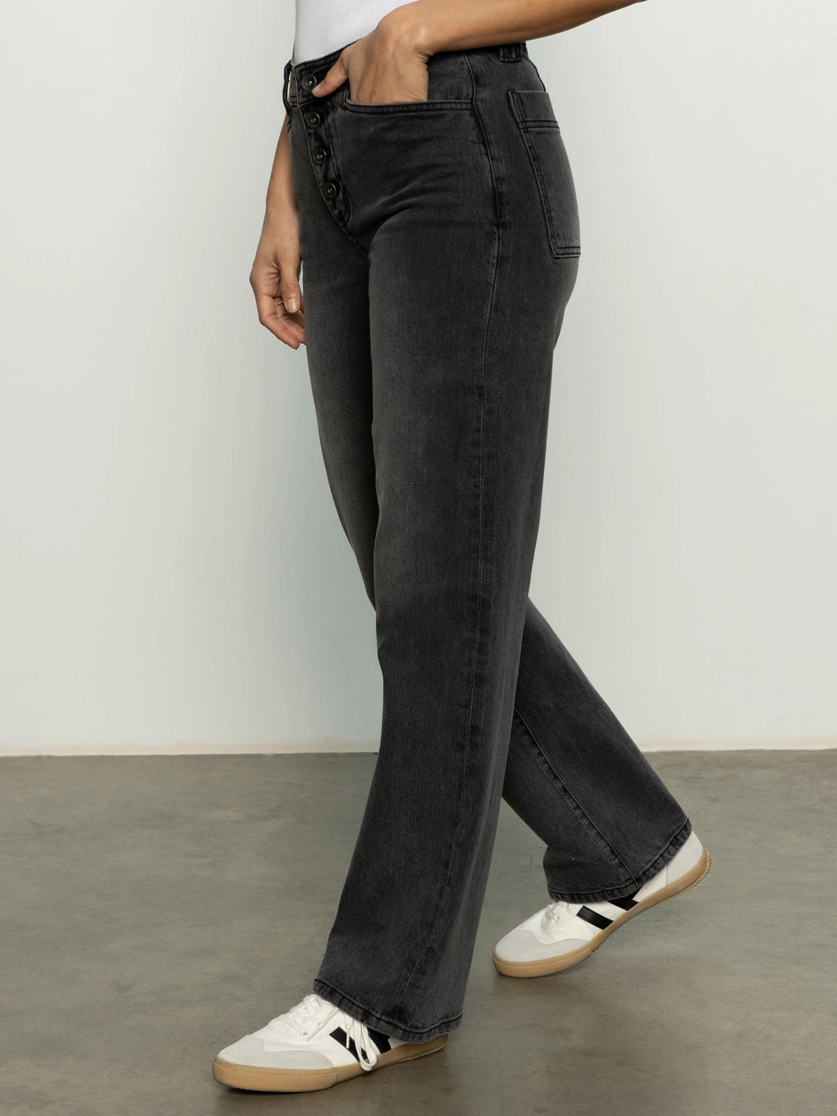 Wide-leg Luna Cuffed Standard Rise Jeans Dark Smoke