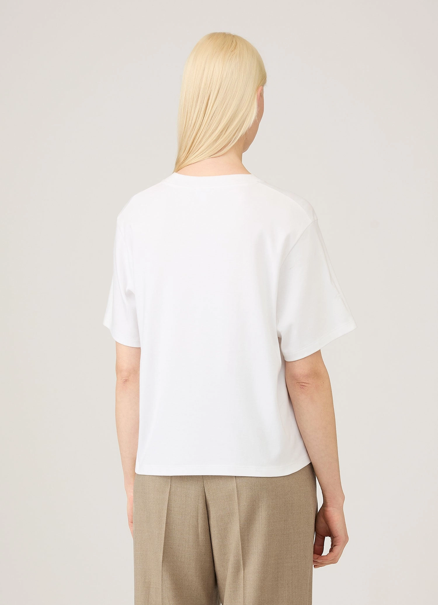 Women's Boxy Heavyweight T-shirt in White Relaxed Style Wear