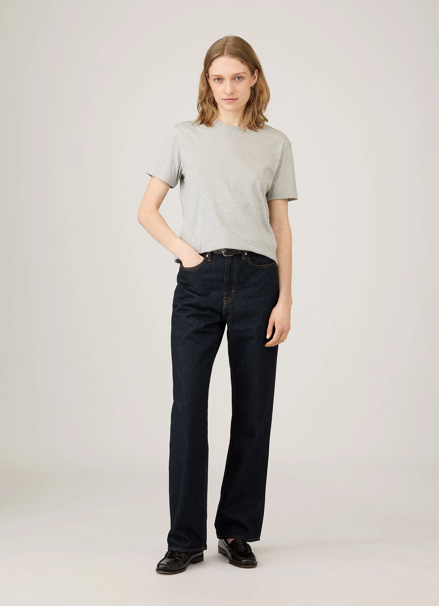 Women's Boy Fit T-shirt in Grey Melange Cozy Layering