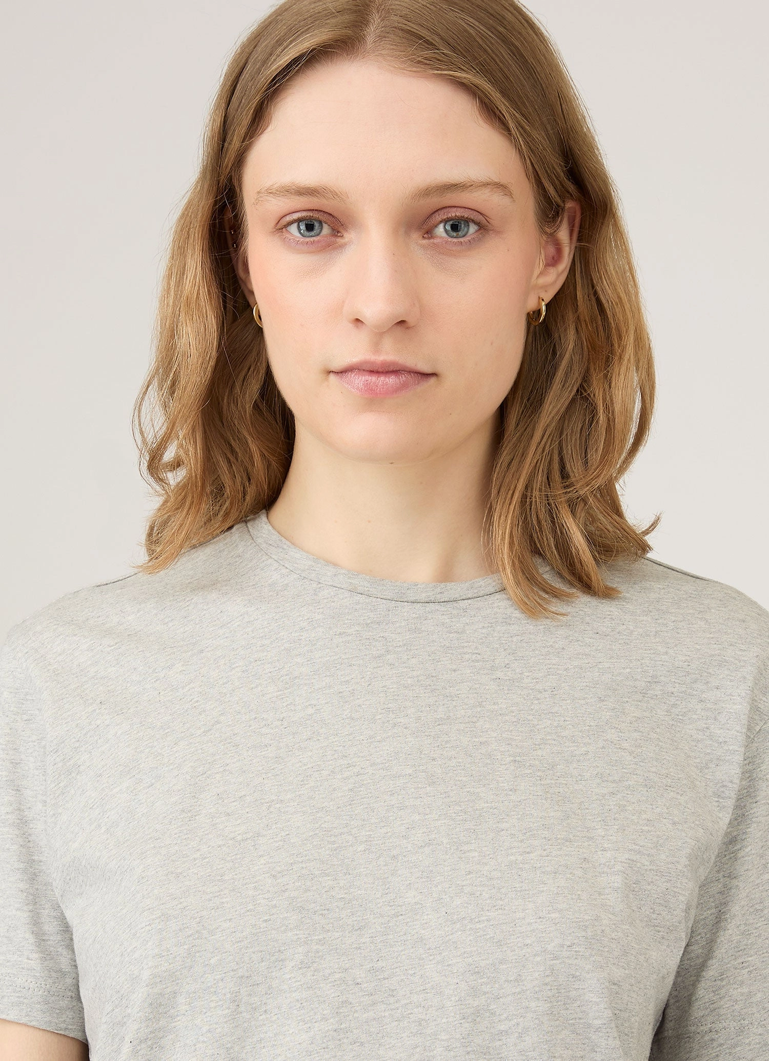 Women's Boy Fit T-shirt in Grey Melange Cozy Layering