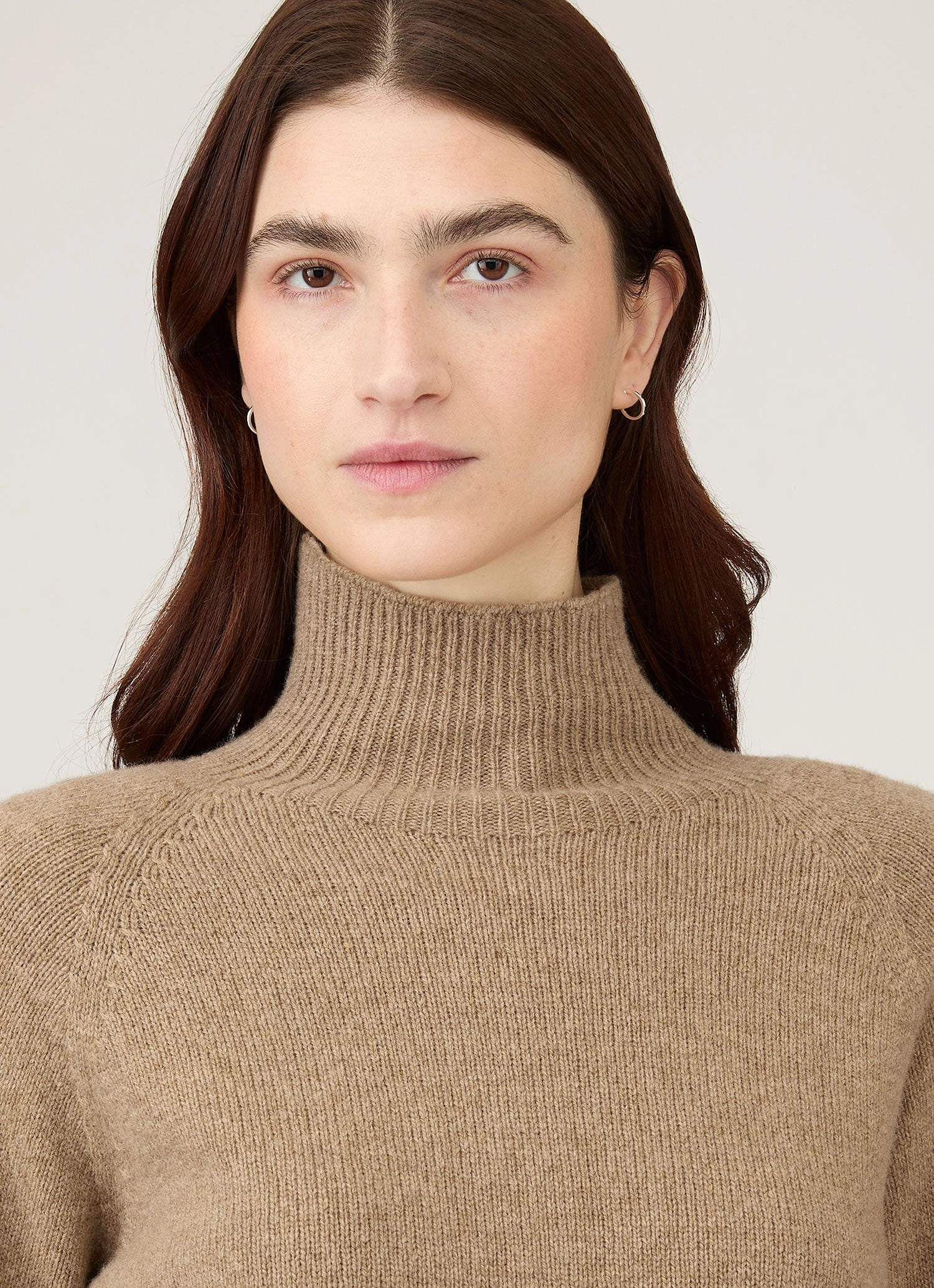 Women's Lambswool Funnel Neck Jumper in Mink Simple Comfort