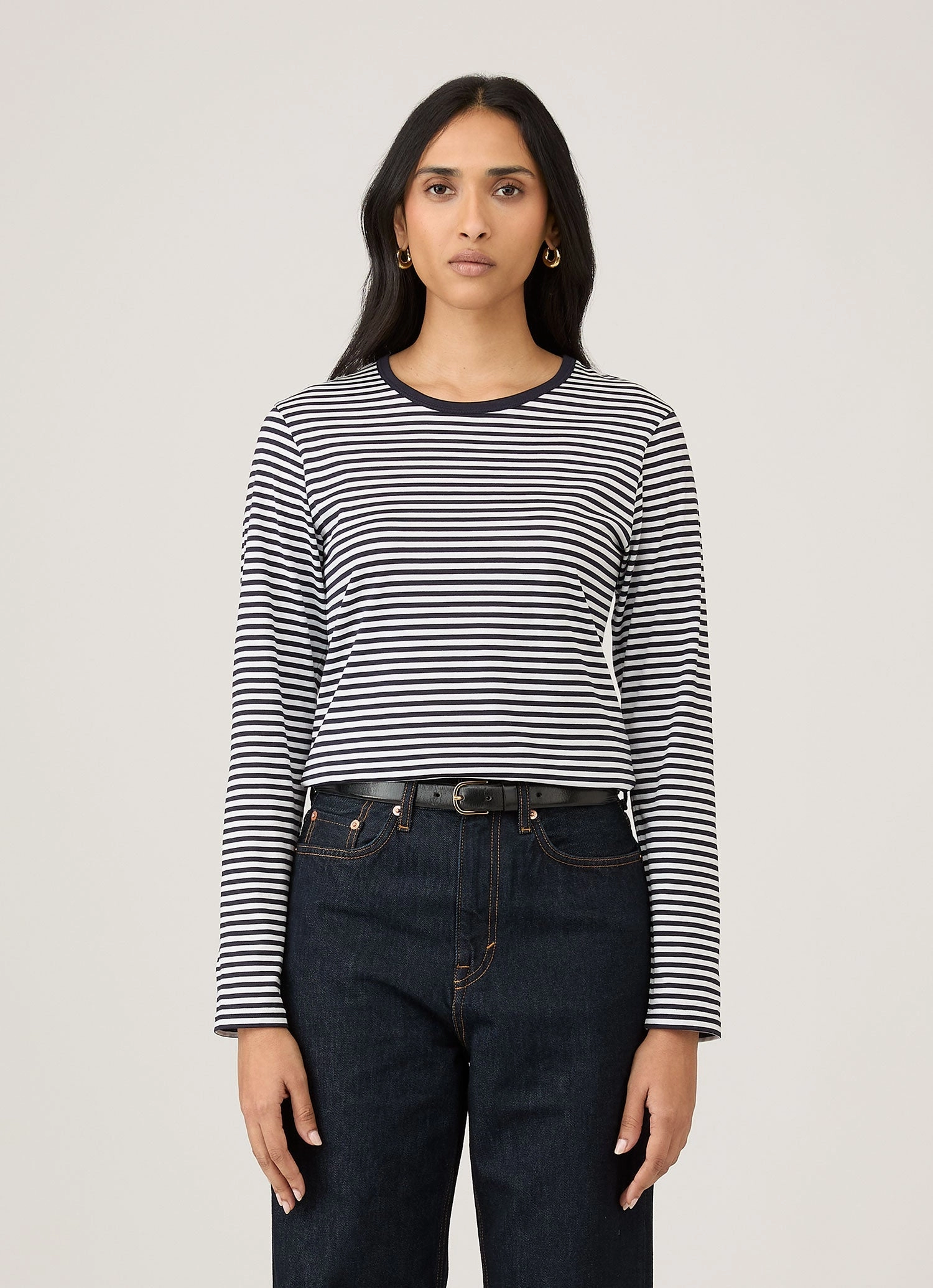Women's Long Sleeve Classic T-shirt in White/Navy English Stripe Light Fit