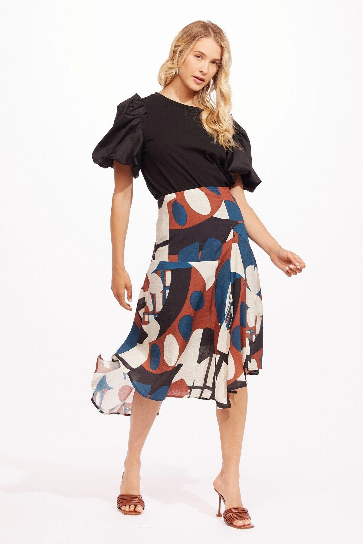 Yana Skirt ?C Shasta Daisy multi occasion