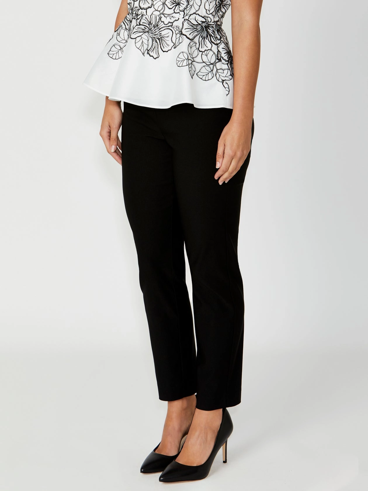 Yoga Nancy Black Bengaline Pant